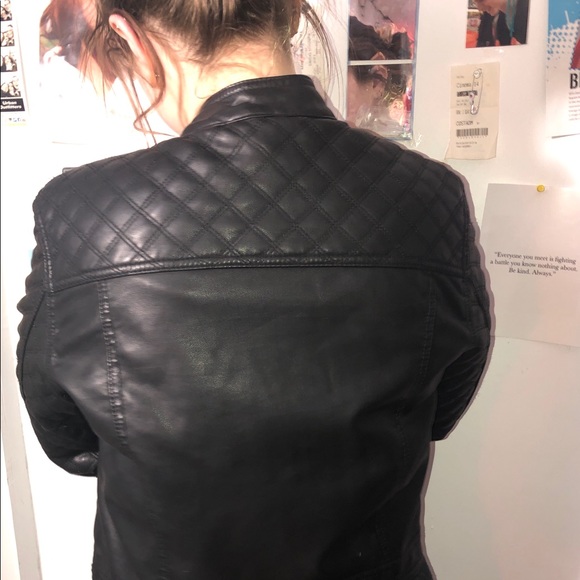 Black Leather Jacket 🖤🖤 - Picture 3 of 3